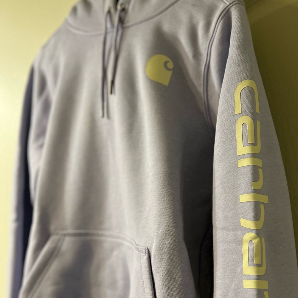 Carhartt Women’s Light Purple Hoodie Small